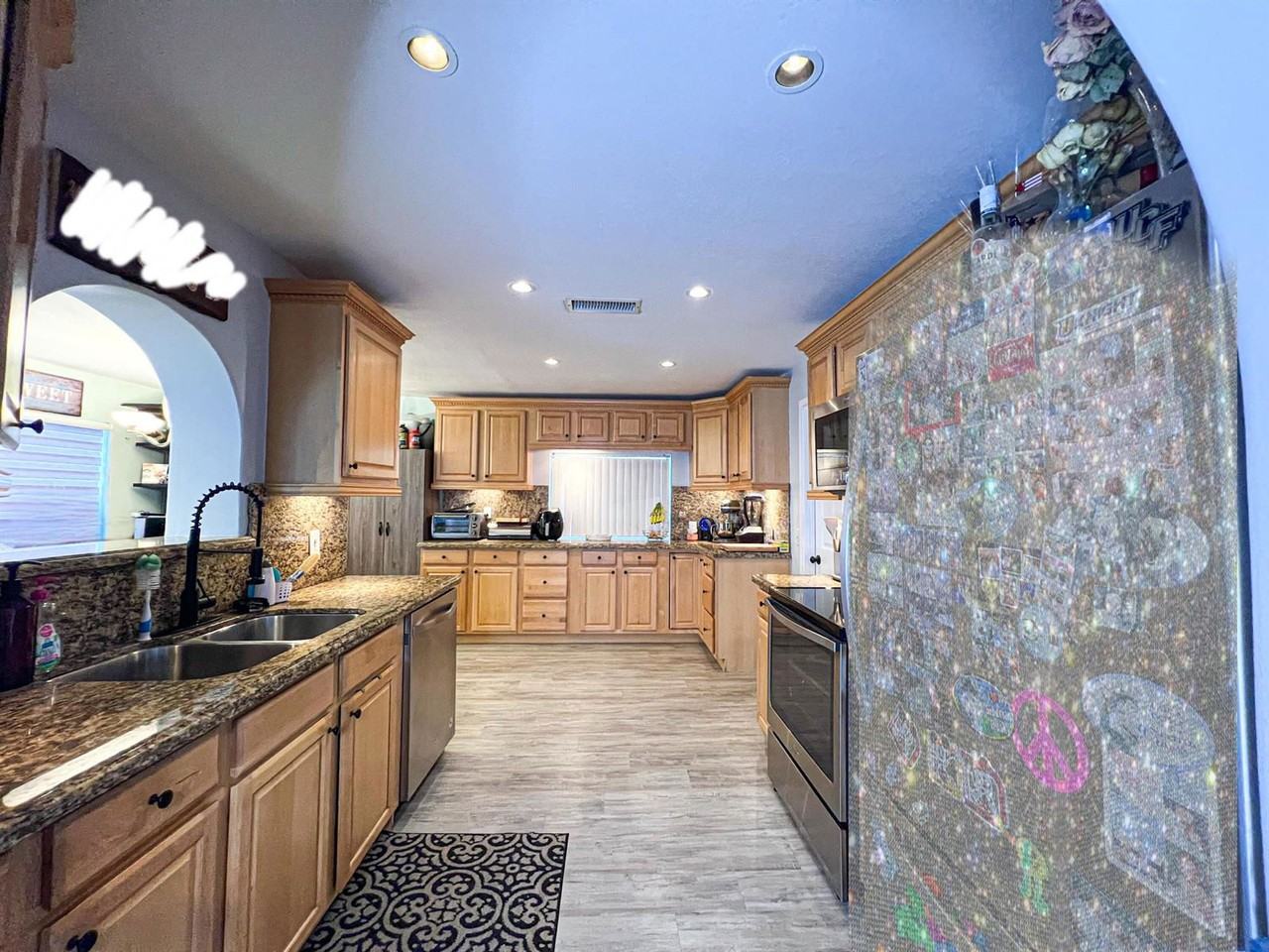 8912 Sw 6th St - Photo 6 of 8