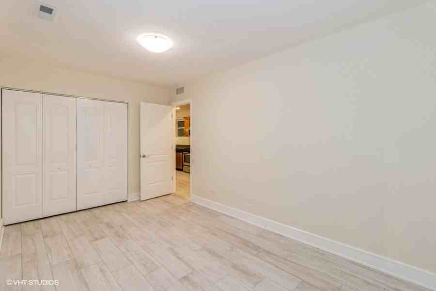 1535 N Campbell Ave #G - Photo 6 of 13