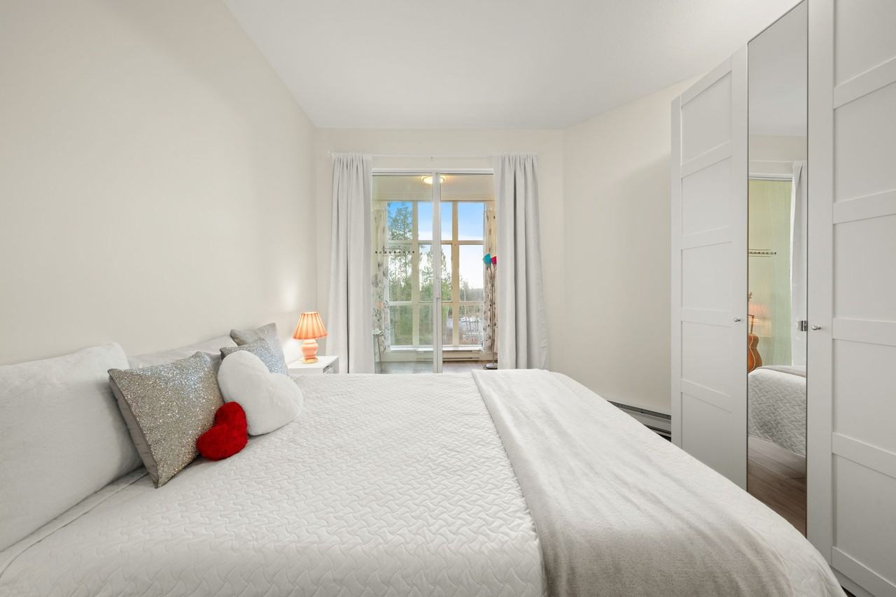 630 Roche Point Drive - Photo 8