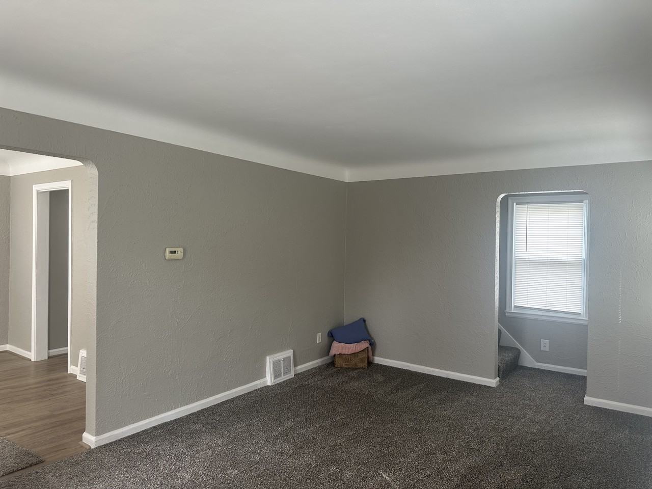 4038 Lyman Ave - Photo 2 of 20
