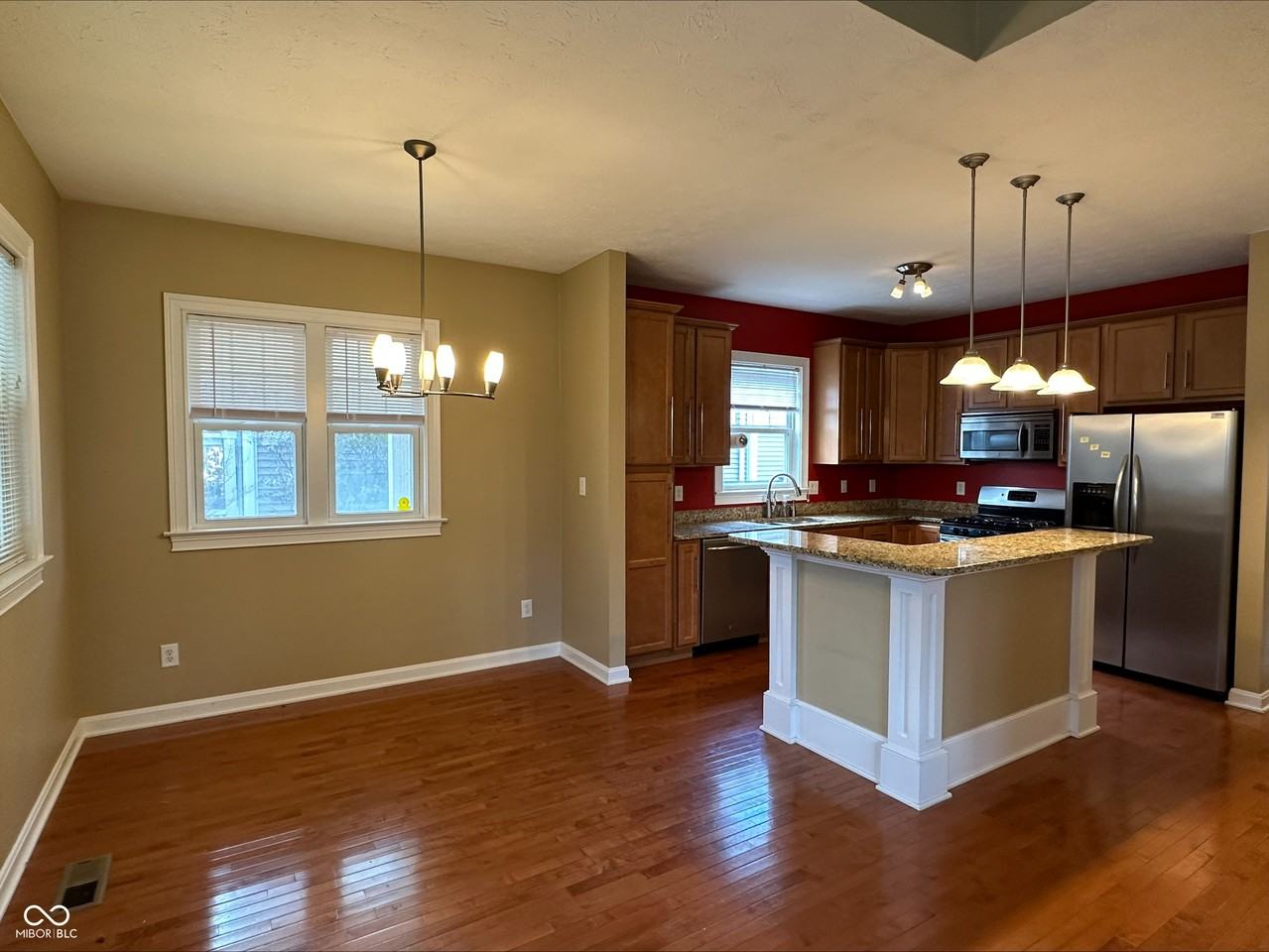 1720 Yandes St - Photo 4 of 13