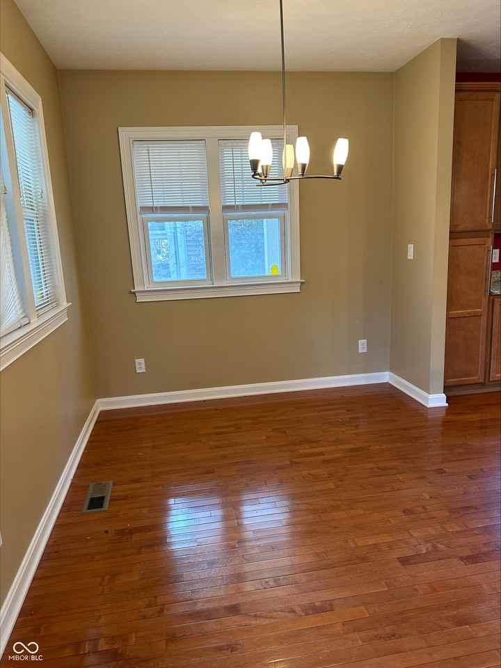 1720 Yandes St - Photo 5 of 13