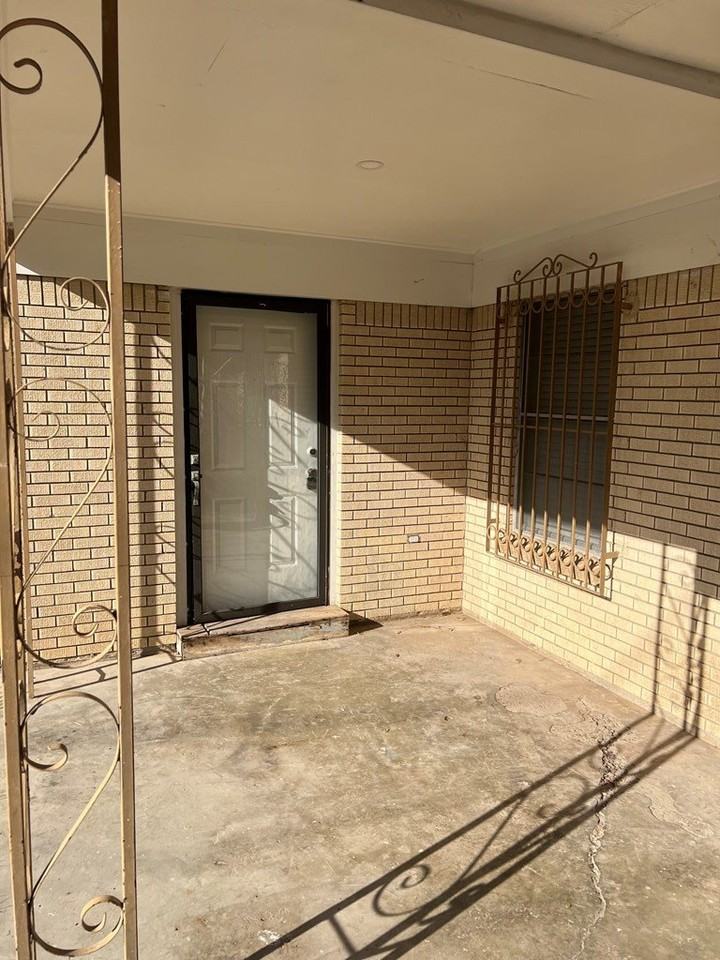 564 N San Marcos St - Photo 4 of 21