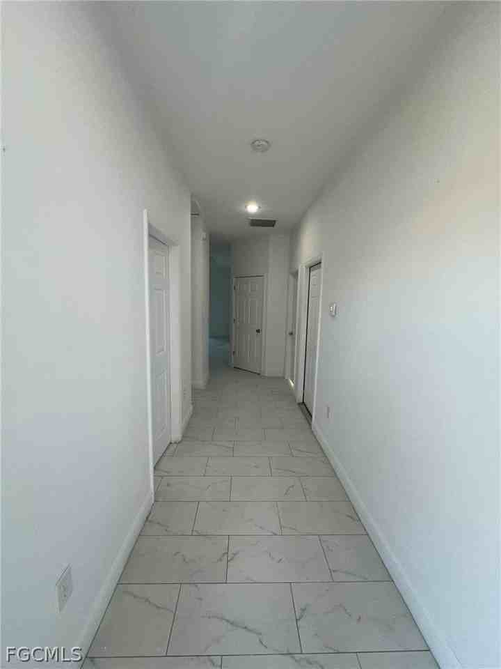 5134 Bristo St - Photo 3 of 14