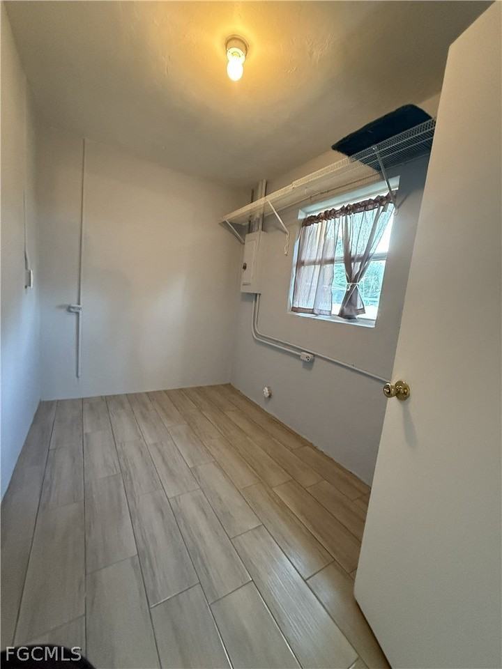 13401 Fourth St - Photo 2 of 14