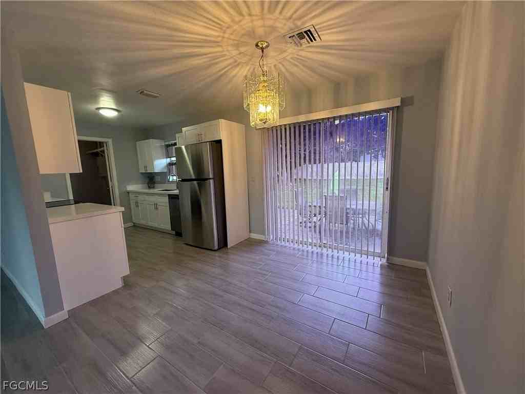 13401 Fourth St - Photo 6 of 14