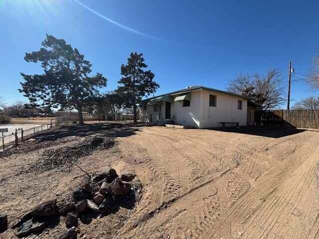 513 S 13th St - Photo 3 of 14