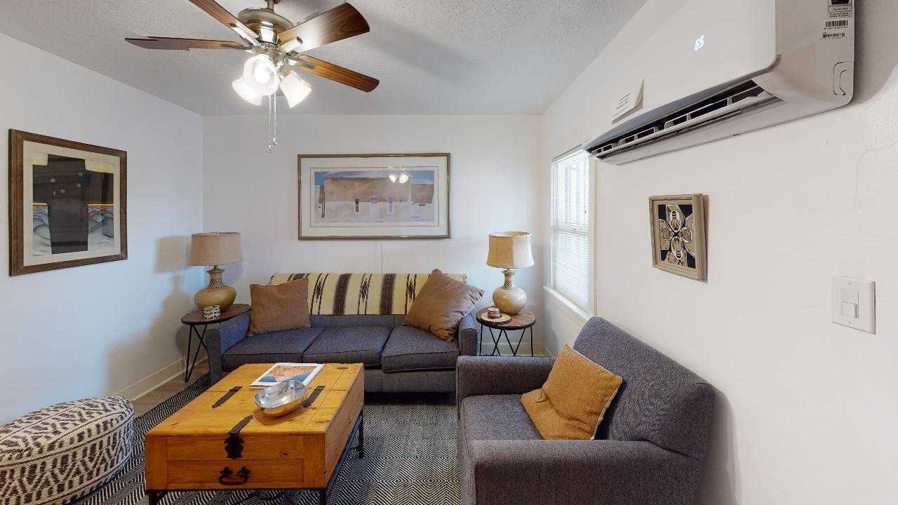 2101 New York Ave Sw Apt 2 - Photo 6 of 24