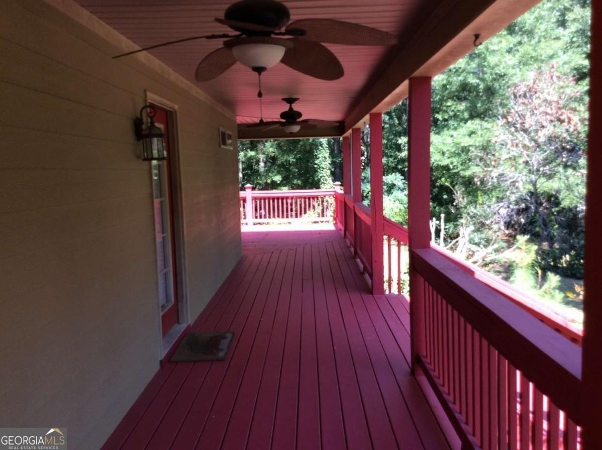 464 Loblolly Ln - Photo 4 of 25