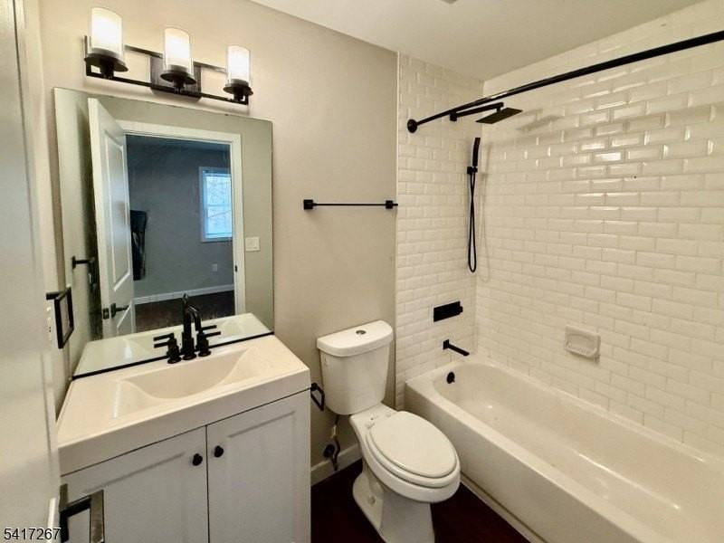 196 Spring St #2 - Photo 6 of 7