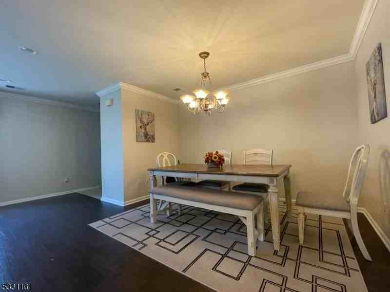 28 Commonwealth Dr - Photo 2 of 15