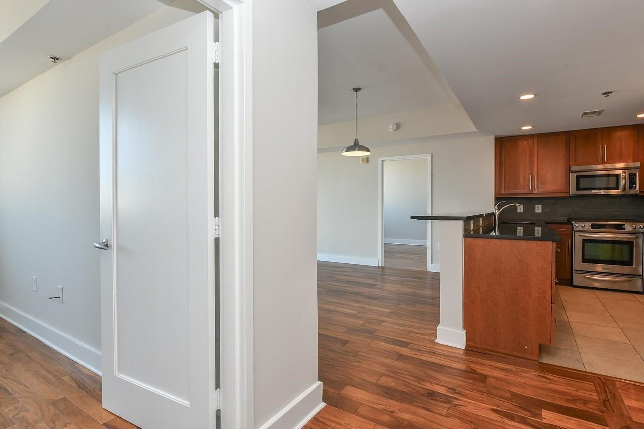 800 Jackson St #607 - Photo 7 of 29