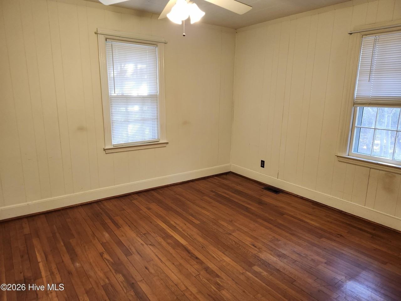 203 6th St - Photo 3 of 15