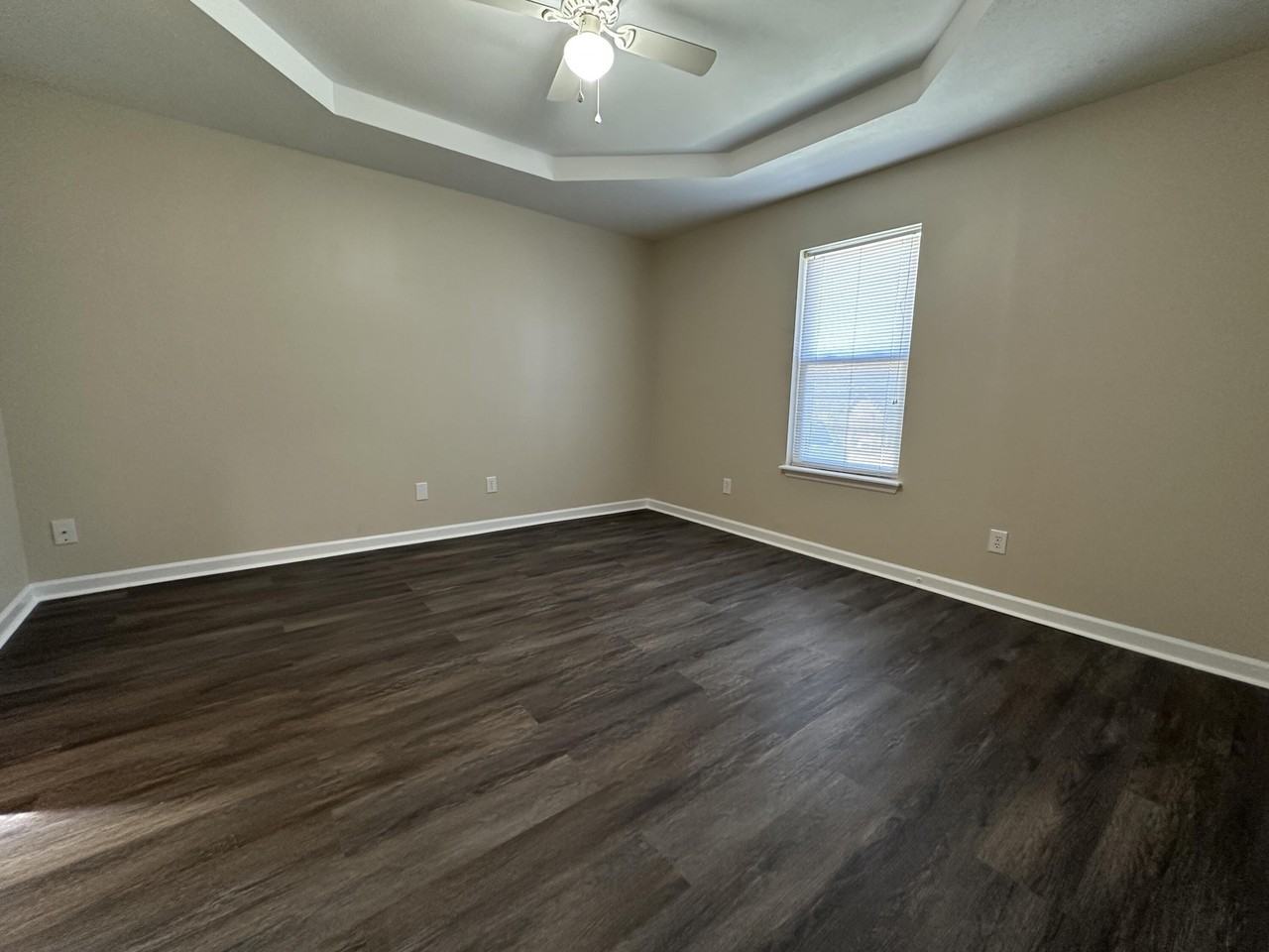 3520 Stafford St - Photo 6 of 27