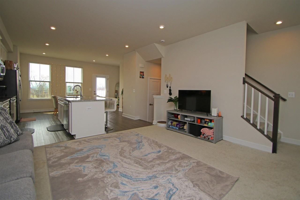 4508 Fountainbridge Ct - Photo 7 of 24