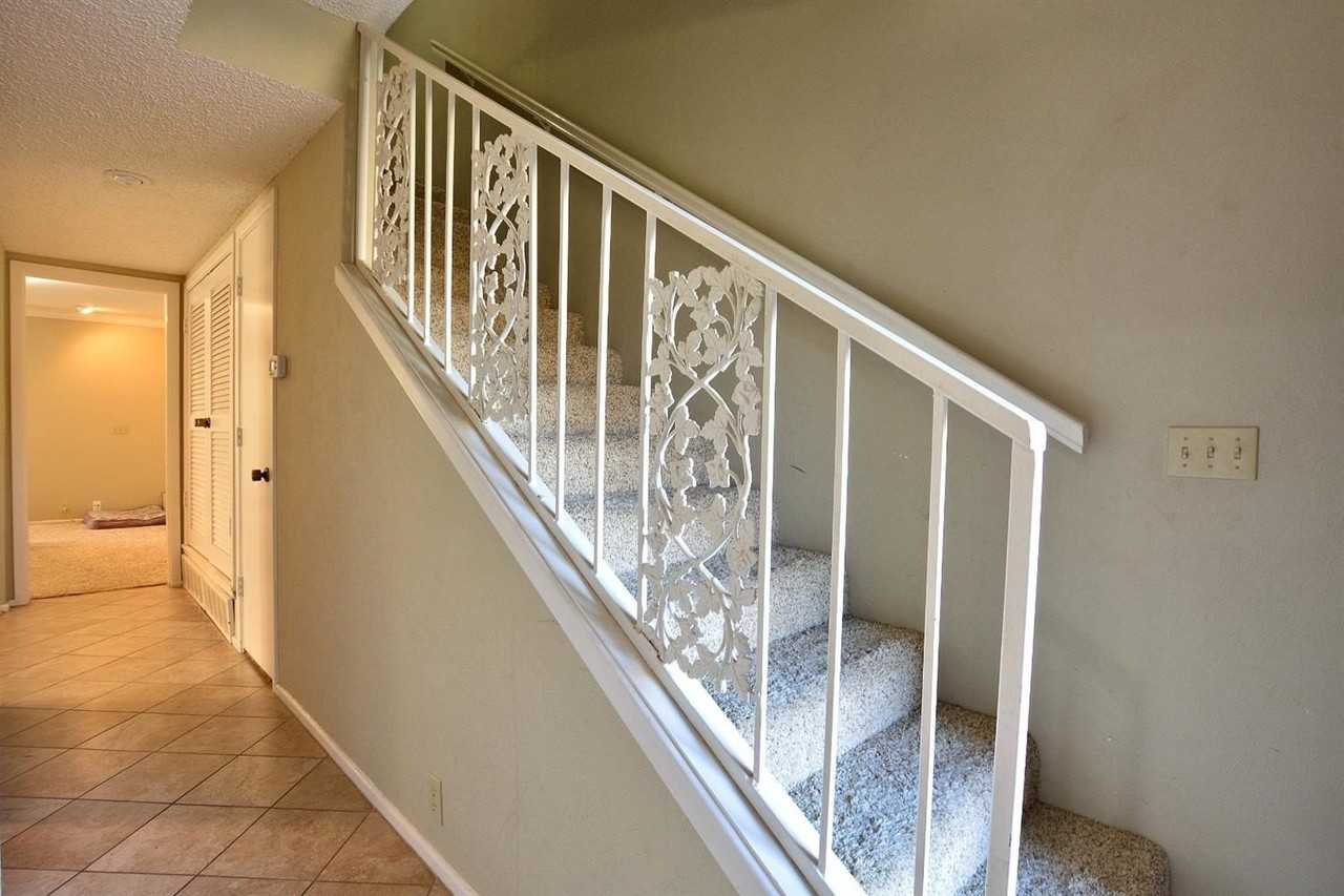 3307 74th St Apt A - Photo 7 of 19