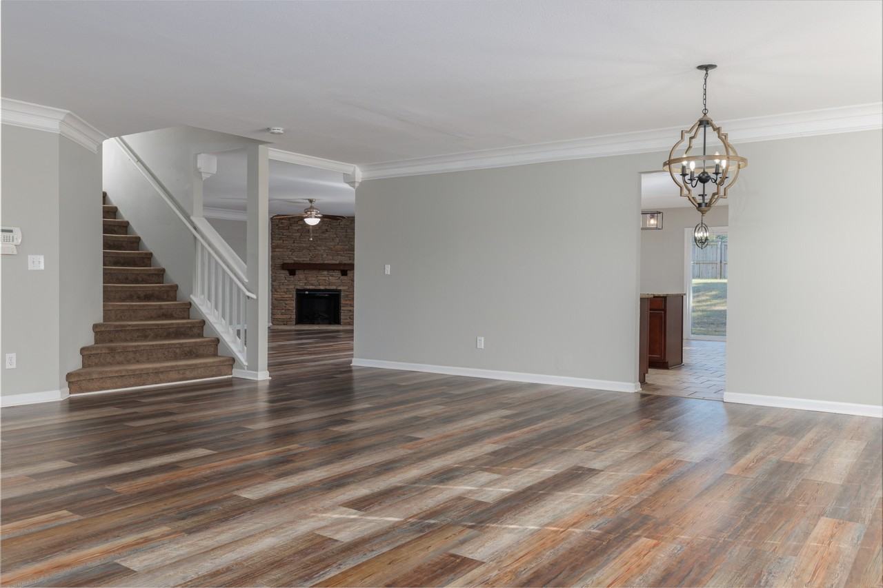 2415 Bell Manor Dr Sw #1 - Photo 3 of 33