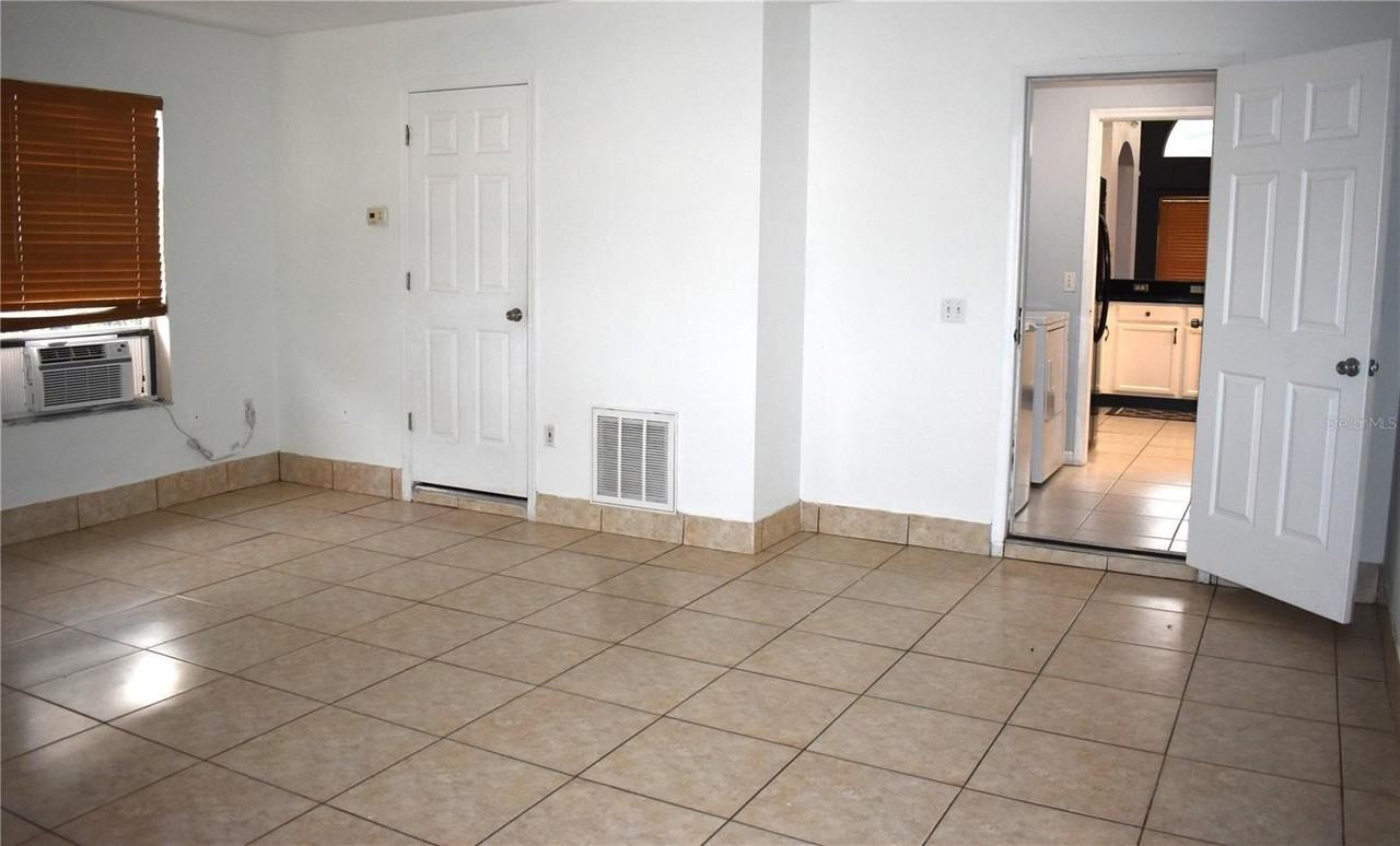 436 Lake Shore Pkwy - Photo 5 of 17