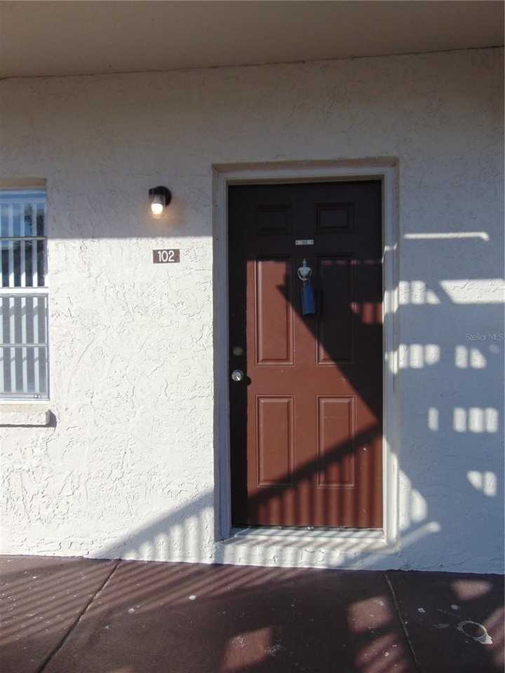 9119 Tudor Dr #E102 - Photo 2 of 11