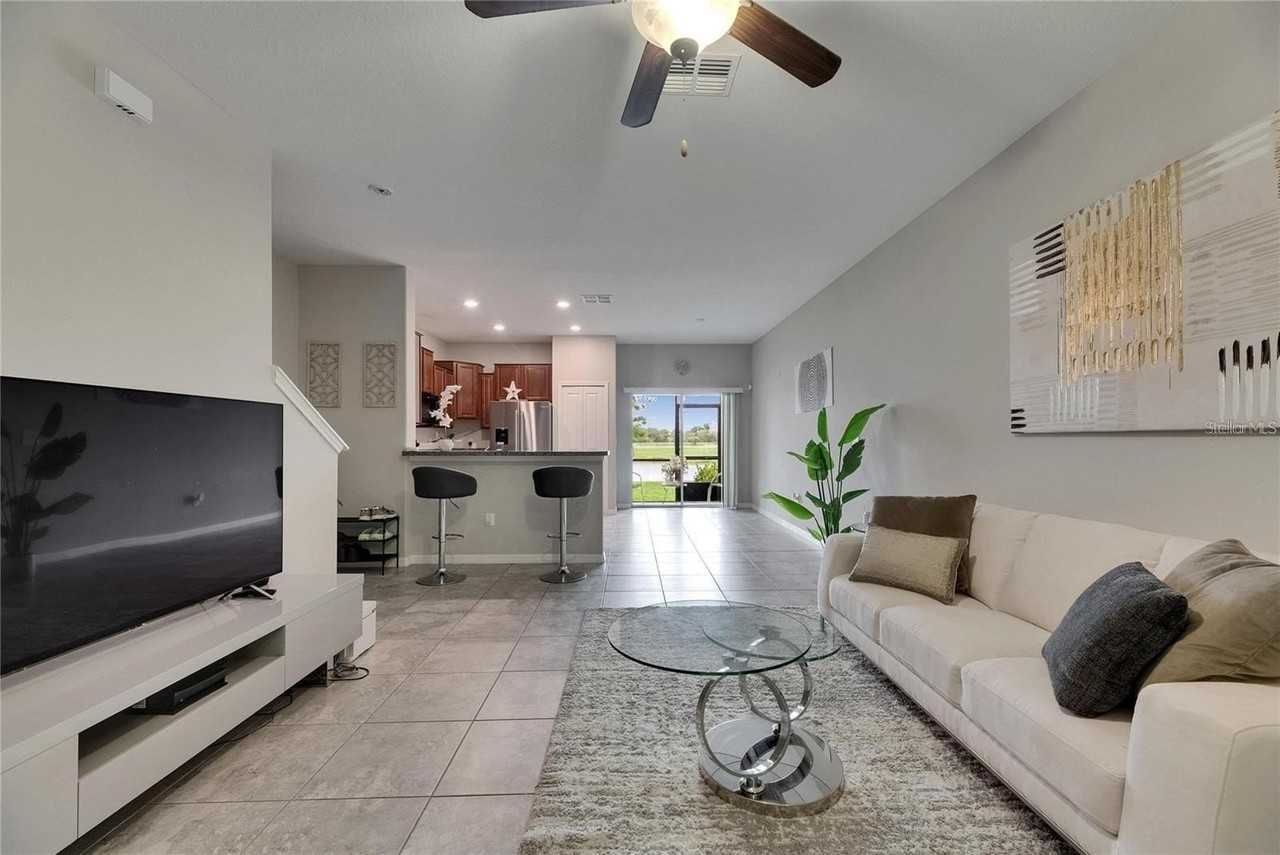 12952 Utopia Gardens Way - Photo 2 of 29