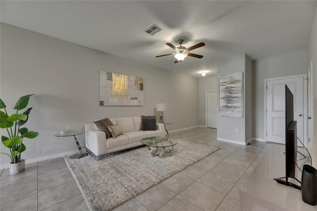 12952 Utopia Gardens Way - Photo 4 of 29