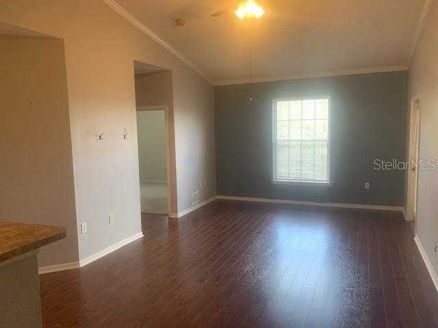 2402 Courtney Meadows Ct #303 - Photo 3 of 20