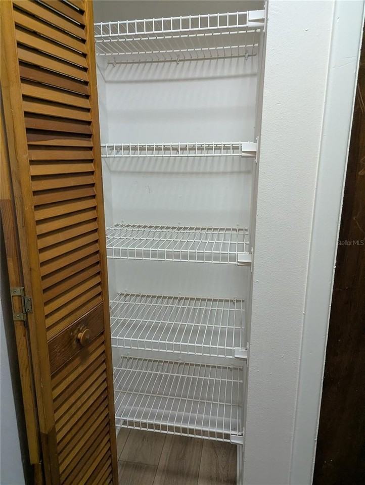 20032 Suncrest Dr - Photo 6 of 10