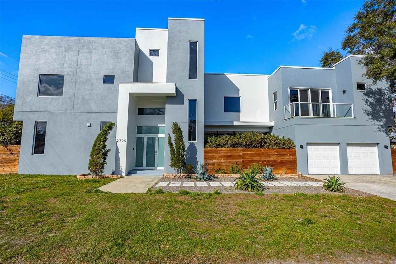 2700 N Myrtle Ave - Photo 2 of 49