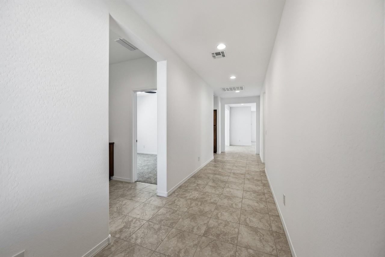 14755 West Soft Wind Drive - Photo 2 of 28