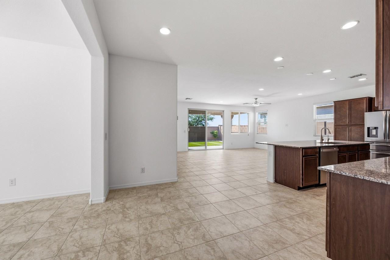 14755 West Soft Wind Drive - Photo 3 of 28