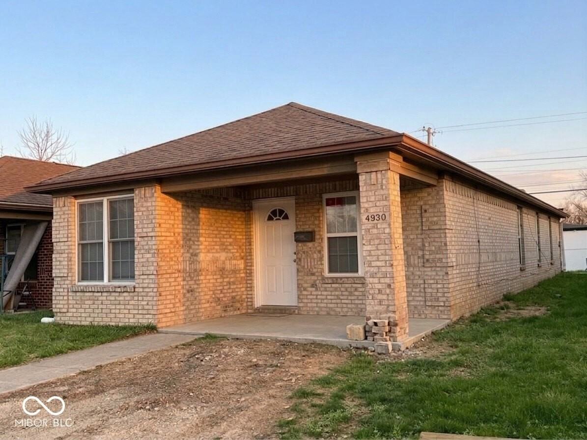 4930 Elliott Ave - Photo 2 of 16