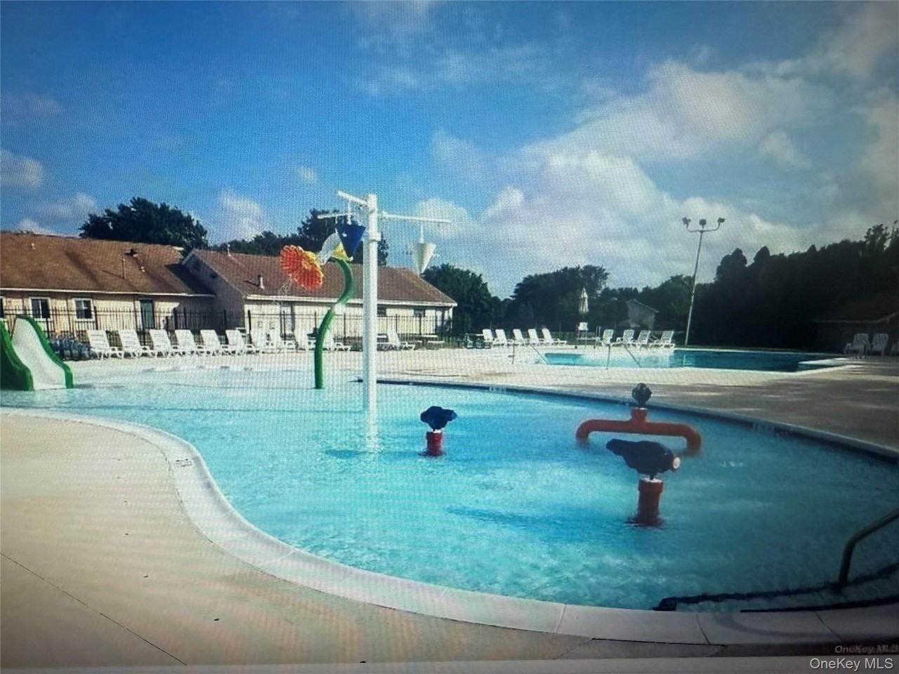 5 Laramie Ct - Photo 2 of 34