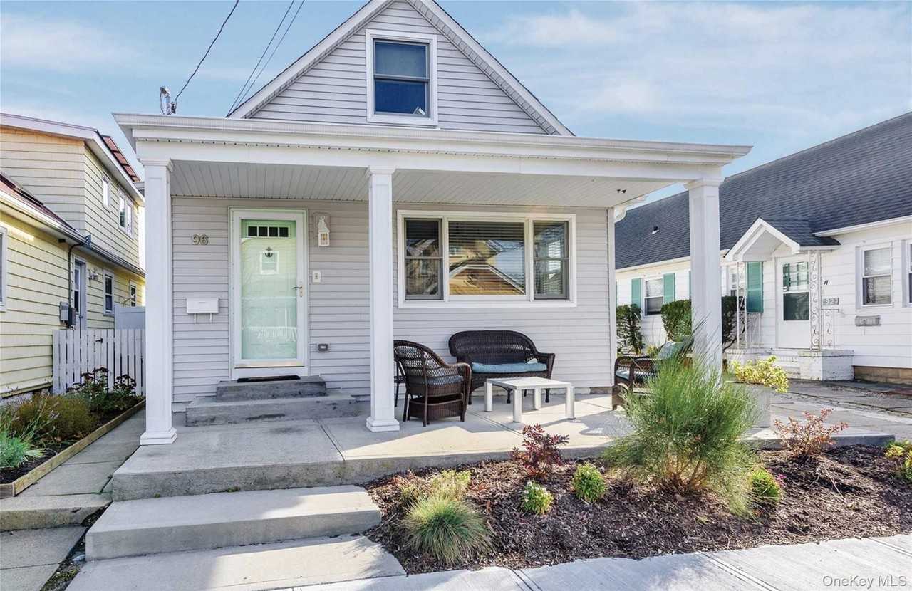 96 Coronado St - Photo 2 of 19