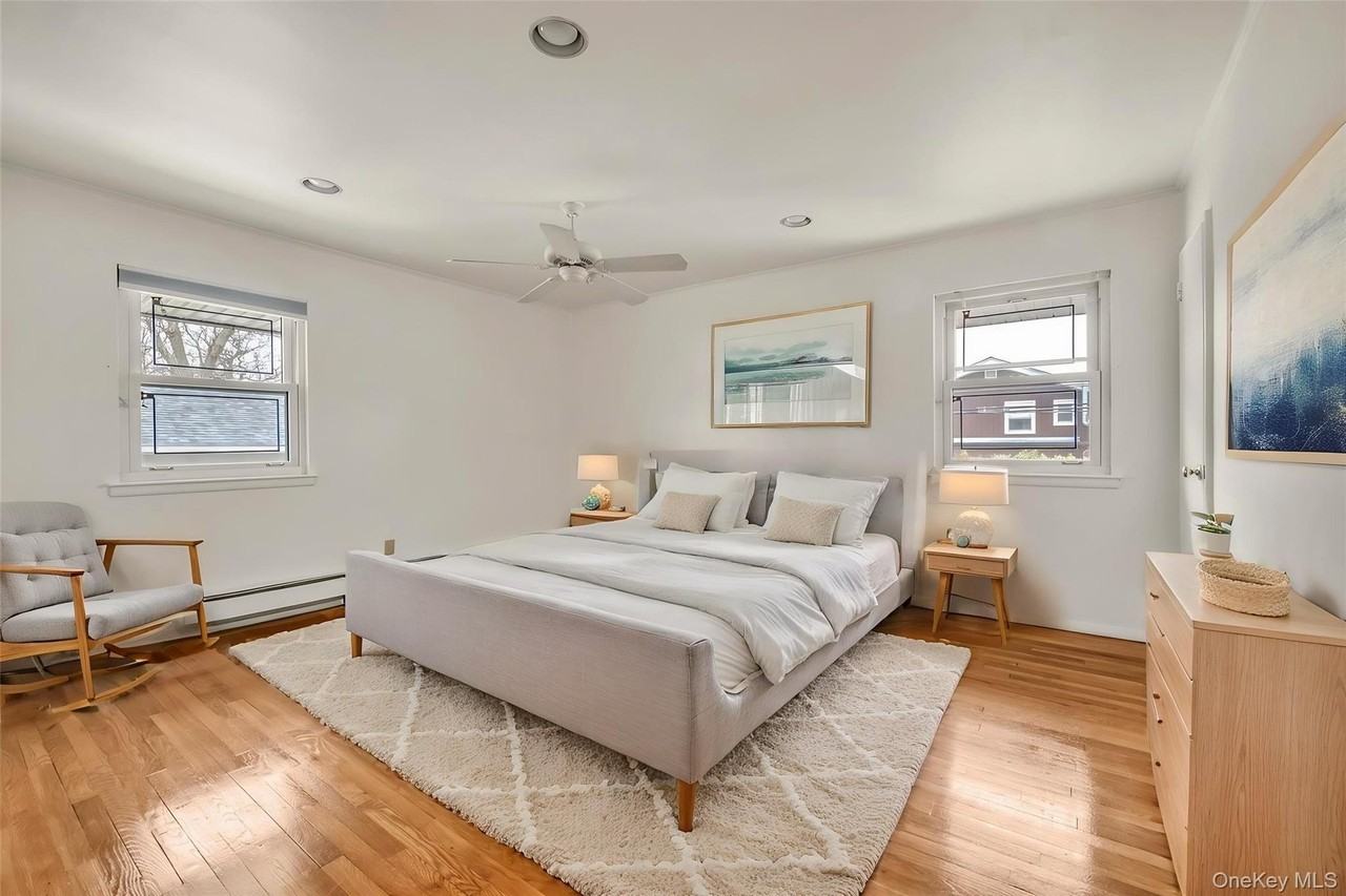 16 Middle Ln - Photo 7 of 21