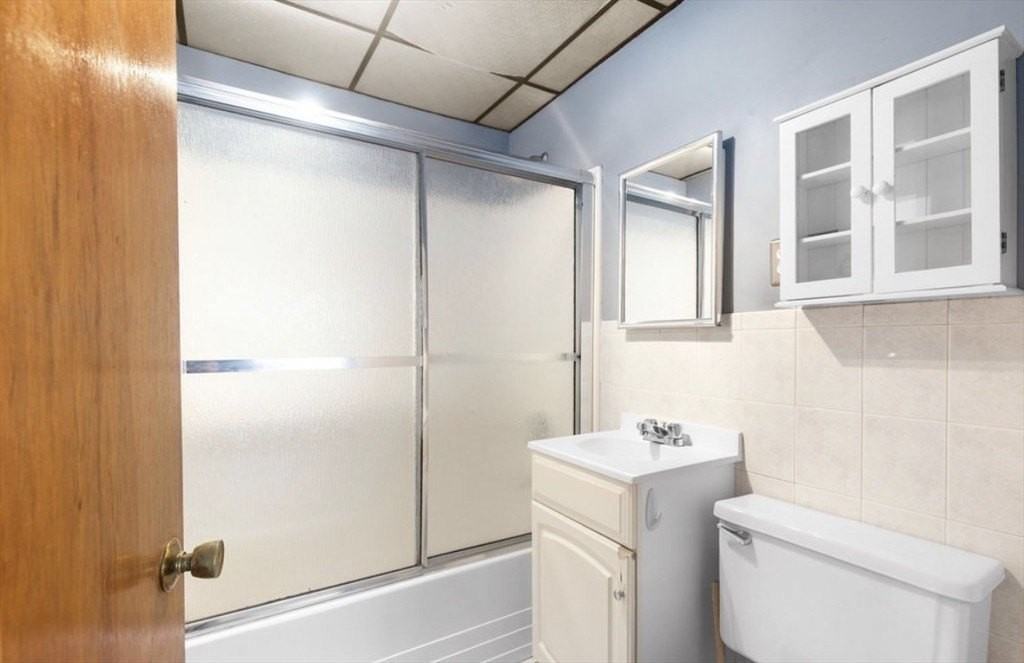 344 Snell St Apt 2 - Photo 4 of 10