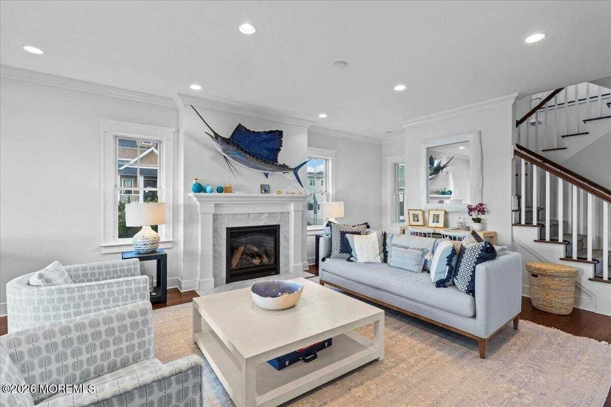 1200 Bay Ave - Photo 7 of 45