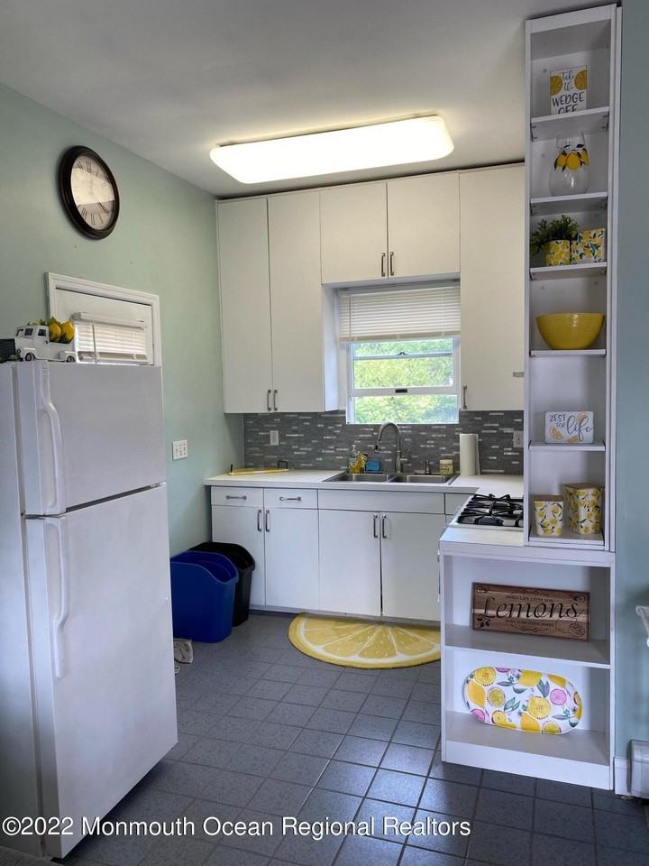 67 Joline Ave - Photo 7 of 24