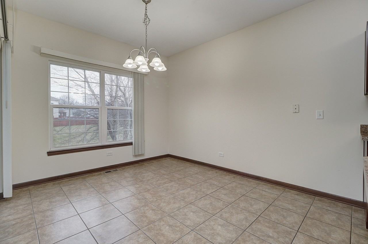 23055 Ironwood Dr - Photo 6 of 28