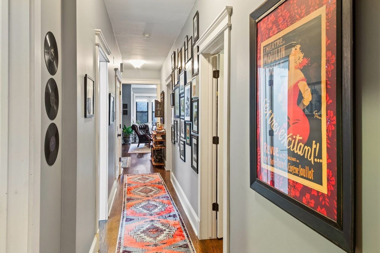 4854 N Albany Ave Apt 1 - Photo 5 of 20