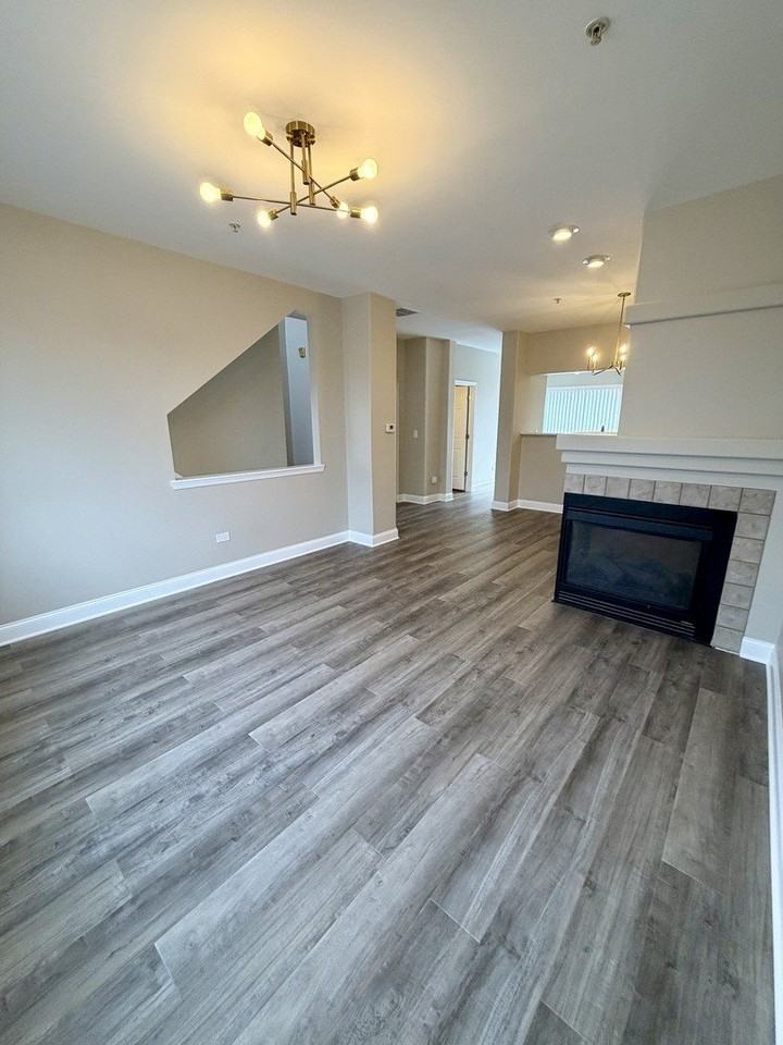 10233 Concord Ln Unit C - Photo 4 of 23