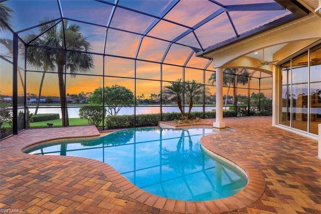 2046 Imperial Cir - Photo 3 of 17