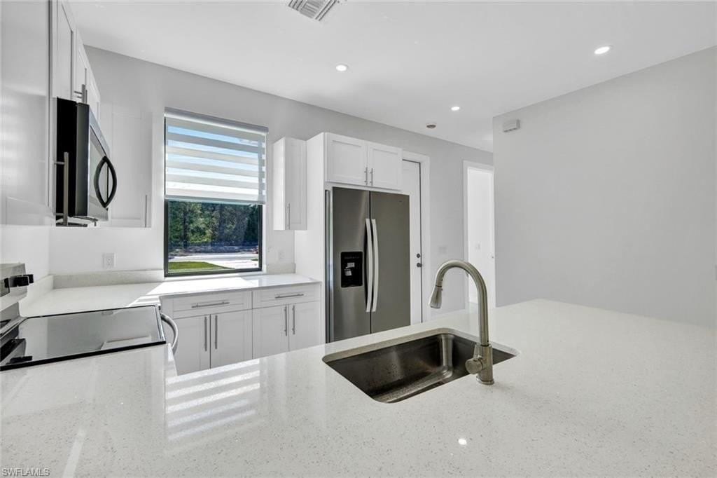 430/432 Bell Blvd S - Photo 6 of 26