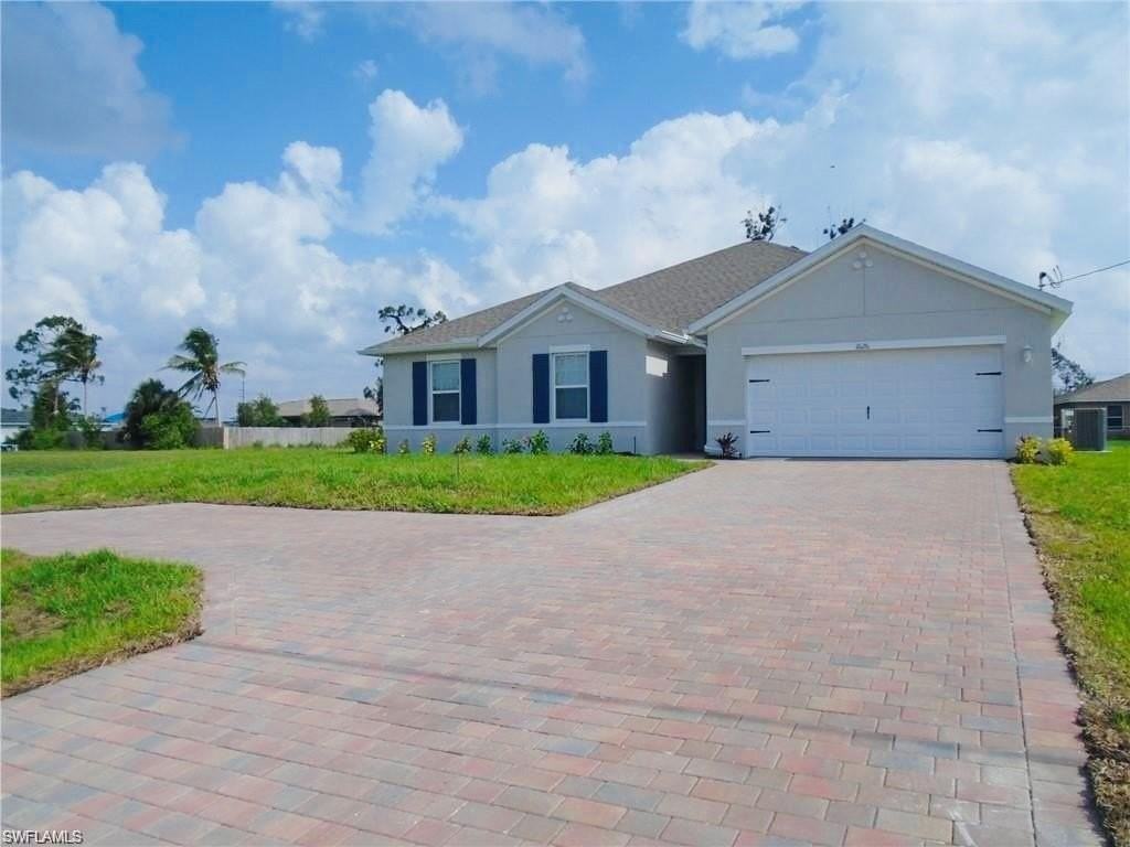 1626 Embers Pkwy W - Photo 2 of 14