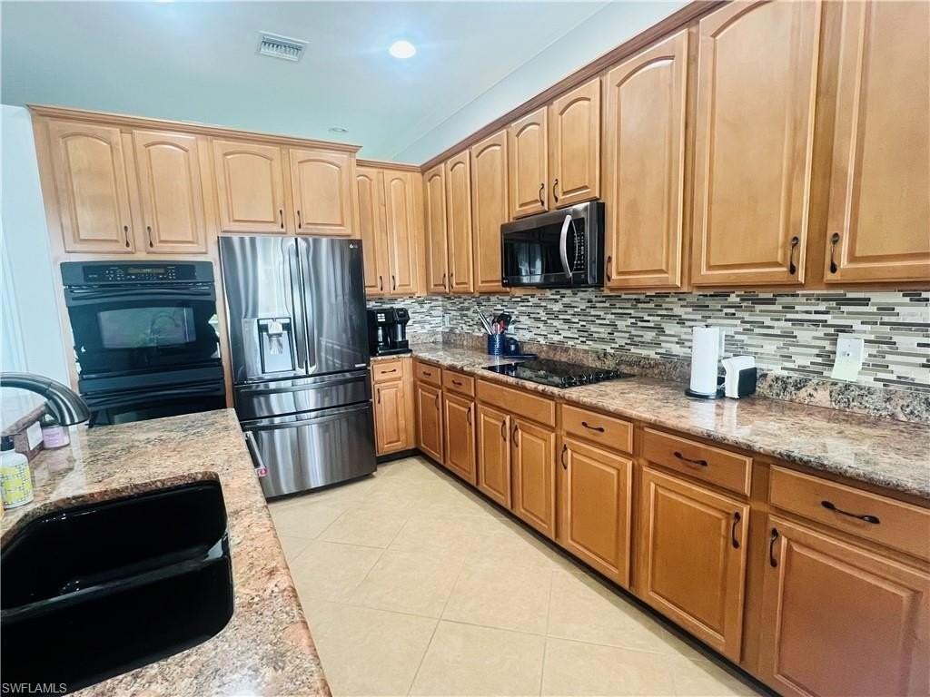 14265 Manchester Dr - Photo 6 of 35
