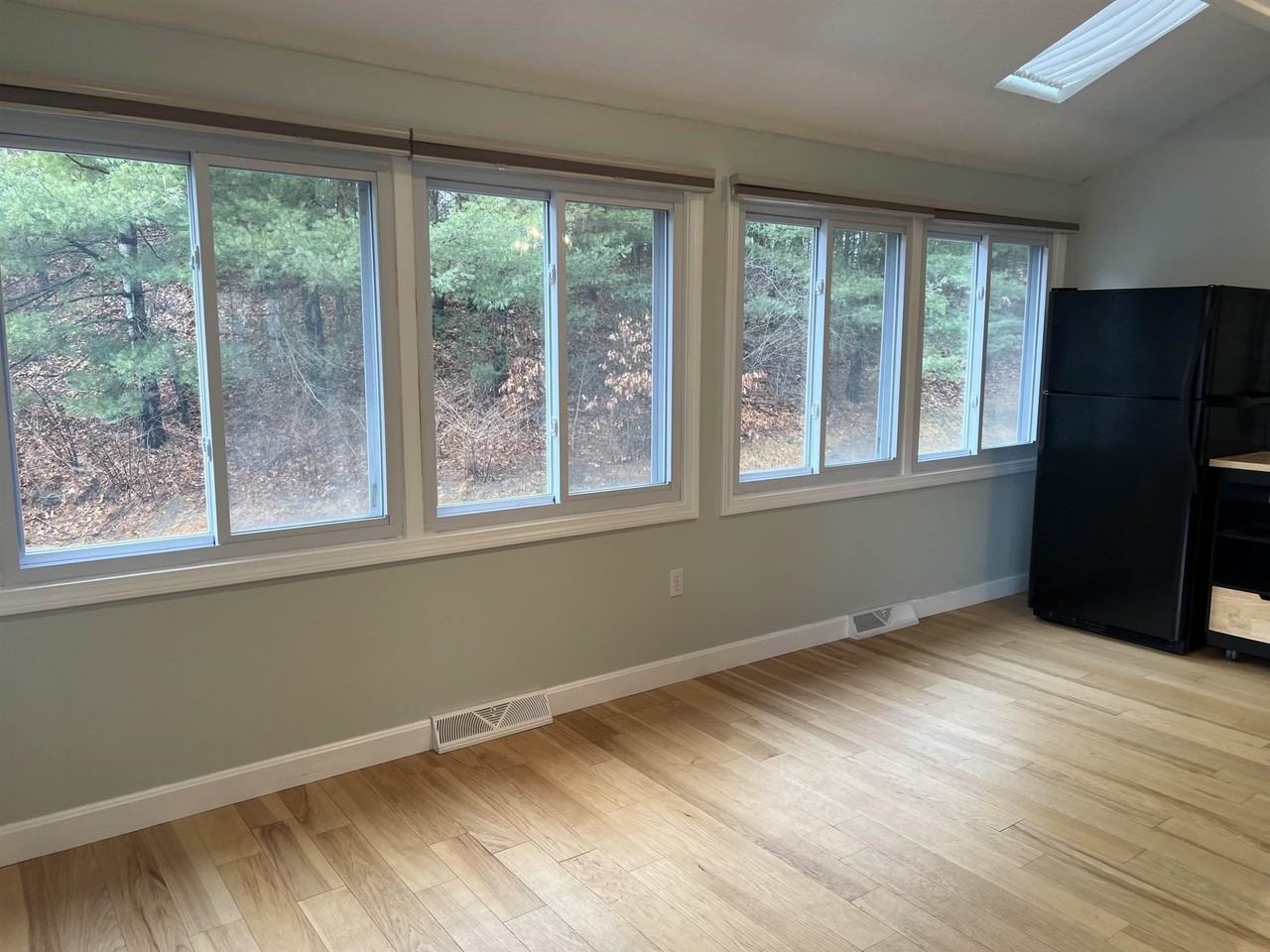 81 Sentry Way - Photo 3 of 16