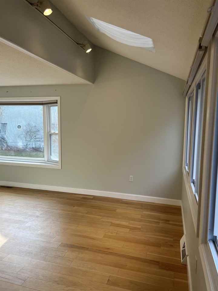 81 Sentry Way - Photo 5 of 16