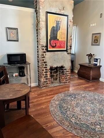 1037 N Rampart St #4 - Photo 2 of 12