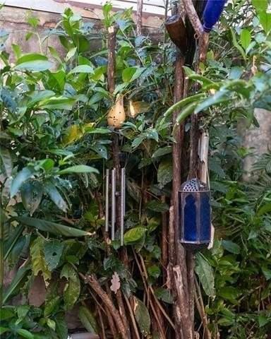 1037 N Rampart St #4 - Photo 5 of 12