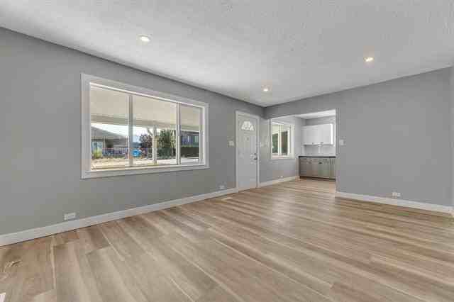 46137 Norrish Avenue - Photo 6 of 23