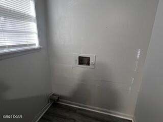 302 Saint James St - Photo 7 of 11